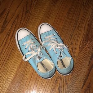 Blue Converse, Women’s 7, Men’s 5